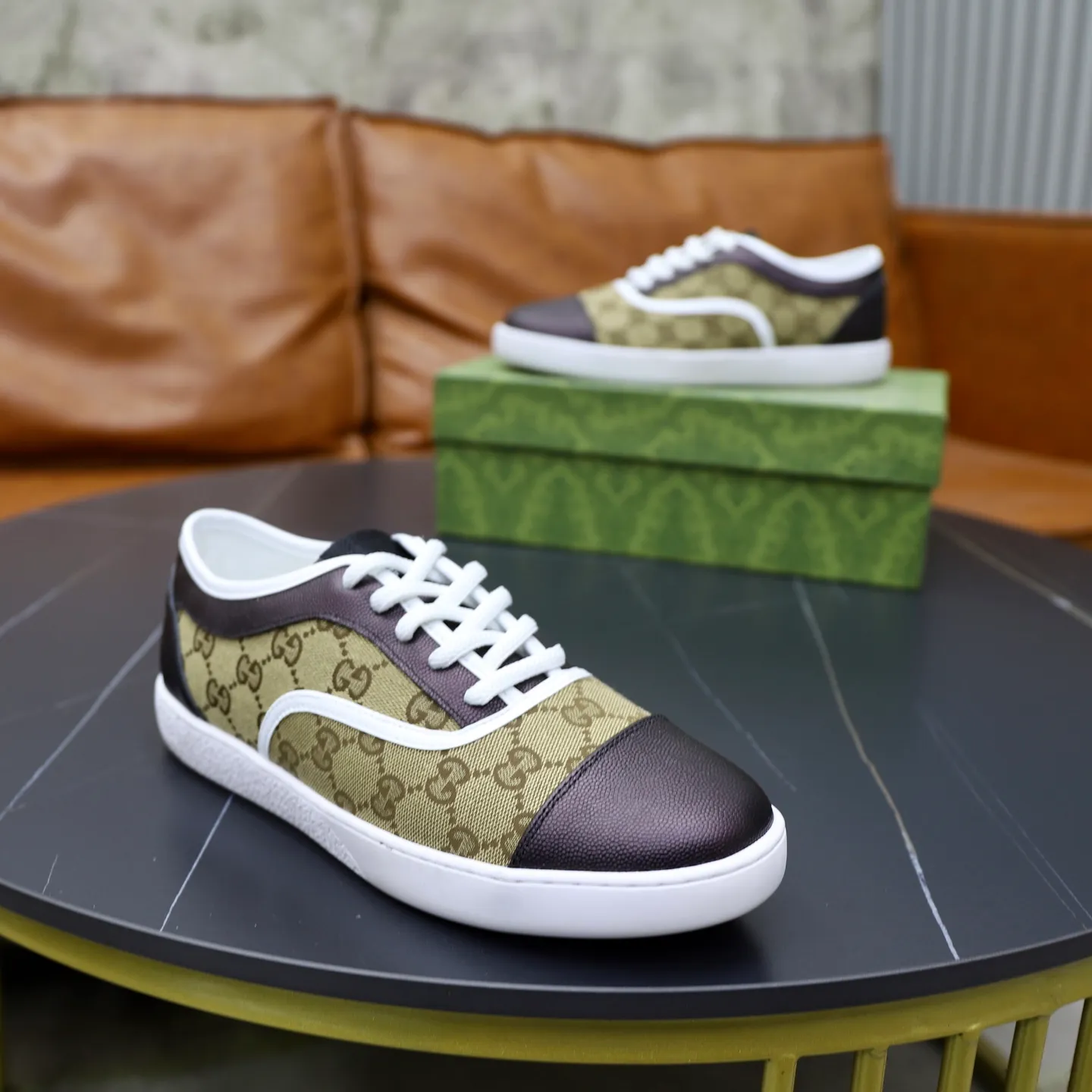 Men's shoes: 400💰🙅‍♂️🙅‍♂️🙅‍♂️ Brand: GUCCI Standard code: 38-44 Grade: Same as the official website Material: Original leather splicing Comfortable sheepskin lining Lightweight wear-resistant outsole Style category: Men's fashionable casual shoes Running sneakers Distinguished luxury brand elements Top luxury Color: Actual picture color